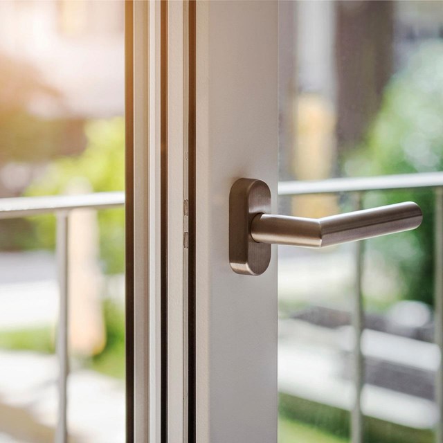 Puertas resistentes y elegantes